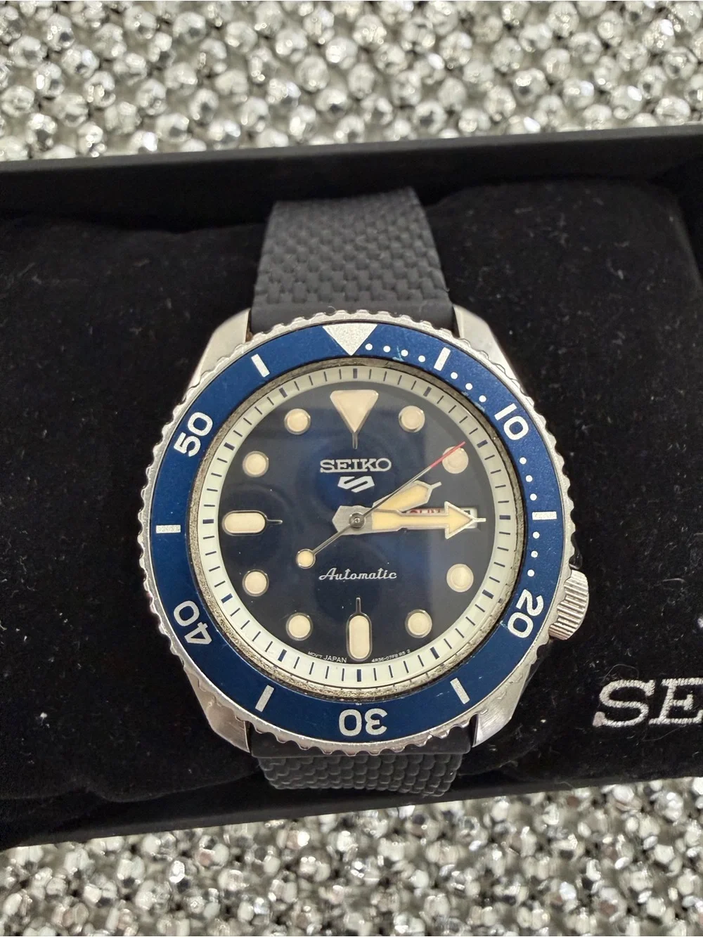 Seiko Blue Dial Automatic Dive Watch with Black Strap